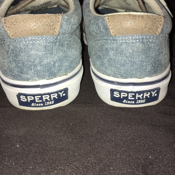 Men’s Sperry sneakers! - Picture 3 of 5